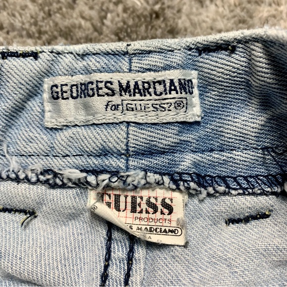 Vintage 90's Guess By Marciano Distressed Light Wash Mom Jeans - Picture 3 of 9